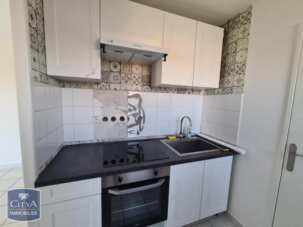 Appartement à louer 2 pièces 54.4m²