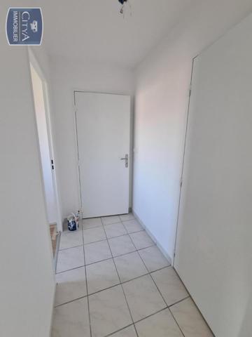 Appartement à louer 2 pièces 54.4m²