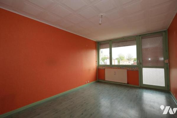 APPARTEMENT DE TYPE 2 PROCHE CENTRE VILLE