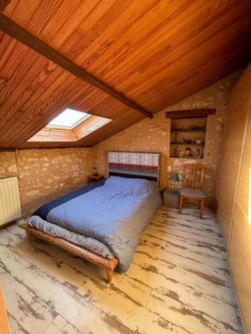 Propriété 216 m2 sur parcelles de 12866 m2