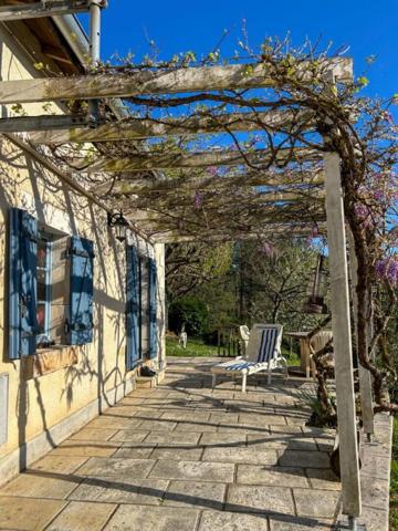 Propriété 216 m2 sur parcelles de 12866 m2