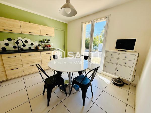 BEAU PLAIN-PIED  2 CH 1 BUREAU JARDIN 2 GARAGES ATELIER