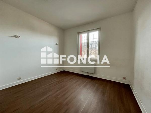 Location Appartement 3 pièces 61.35 m² - 65 AVENUE ROGER SALENGRO Vaulx En Velin 69120