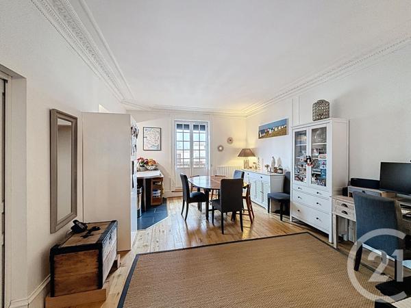 Appartement F6 à vendre  6 pièces - 100,64 m2 RAMBOUILLET - 78