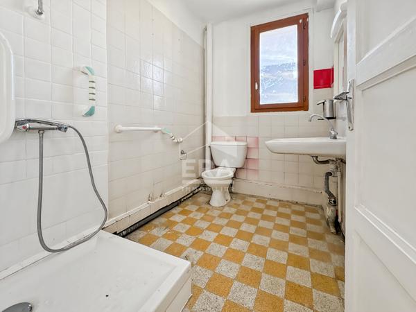 À vendre, appartement Type 3 48m2, balcon et cave, Marseille 13003