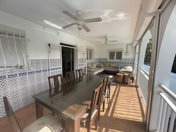 Vente Maison145 m² - 4 Pièces - LE GOSIER (97190)