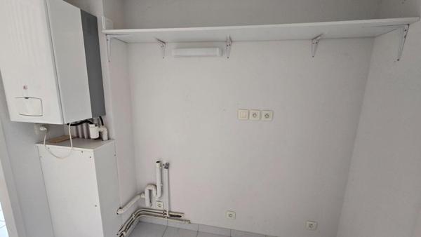 Maison Poitiers RECENTE de 4 pièce(s) avec garage sur 186 m2 de terrain