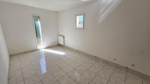 Maison Poitiers RECENTE de 4 pièce(s) avec garage sur 186 m2 de terrain