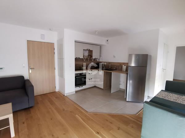 Appartement meublé Nantes 2 pièce(s) 41 m2 avec balcons et place de parking