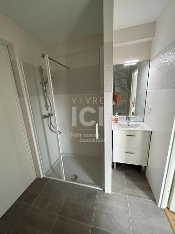 Appartement meublé Nantes 2 pièce(s) 41 m2 avec balcons et place de parking