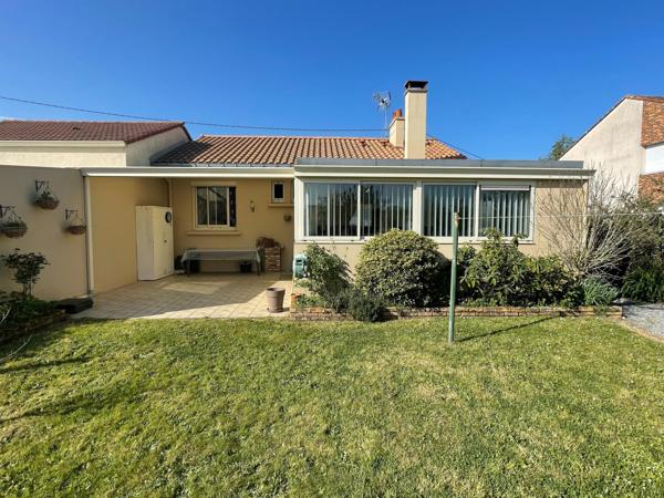 Maison à BOUGUENAIS, 44340 - 4 pièces 90m²