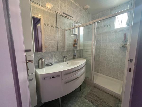 Maison à BOUGUENAIS, 44340 - 4 pièces 90m²