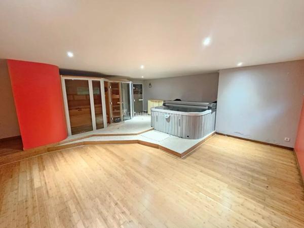 Vente Maison 5 pièces 210 m2 à Lannion