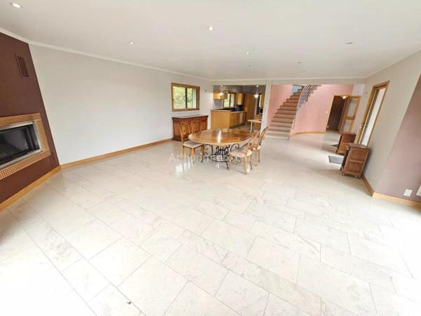 Vente Maison 5 pièces 210 m2 à Lannion