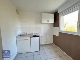 Appartement à louer 2 pièces 48.47m² Lunéville (54300)