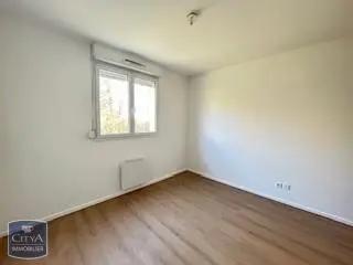 Appartement à louer 2 pièces 48.47m² Lunéville (54300)