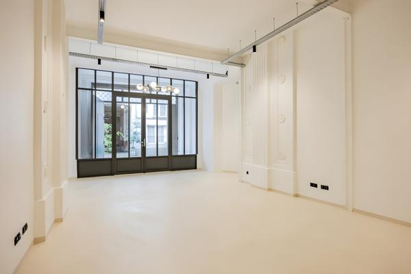 Bureau en vente Paris grande hauteur sous plafond quartier Montorgueil