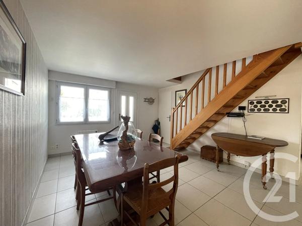Maison à vendre  5 pièces - 93,24 m 2   LA TRANCHE SUR MER  - 85