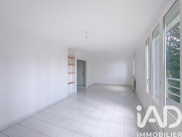 Location appartement 4 pièces 81 m² Bonsecours