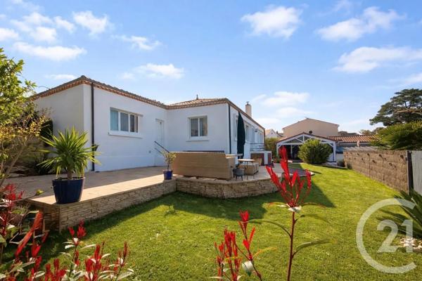 Maison à vendre  5 pièces - 120 m 2   PORNIC  - 44