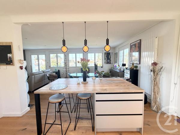 Maison à vendre  5 pièces - 120 m 2   PORNIC  - 44