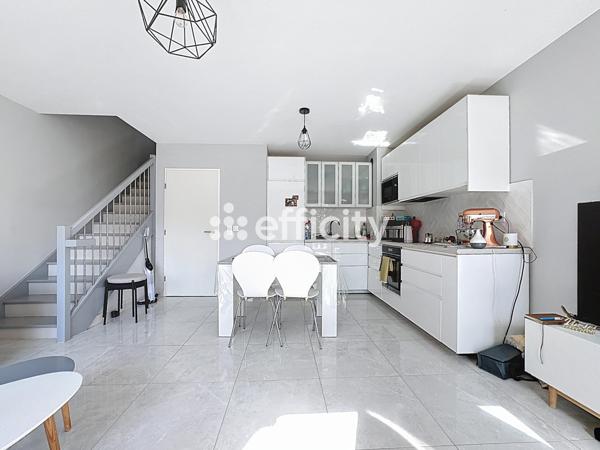 Maison 3 pièces - 65 m²