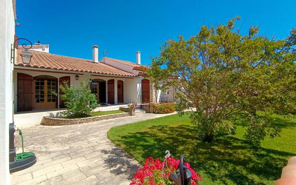 Maison à vendre    6 pièces •  Beaucaire