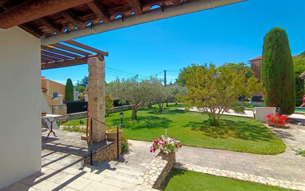 Maison à vendre    6 pièces •  Beaucaire