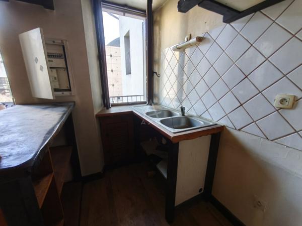 À VENDRE  STUDIO 26 M²  CUR D'ALBERTVILLE (73200)