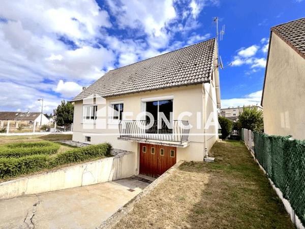 À vendre Maison 5 pièces 95 m² - Saint-lubin-des-joncherets 28350