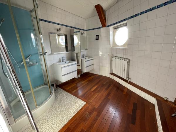 Appartement Elbeuf 6 pièce(s) 152 m² - 5 chambres