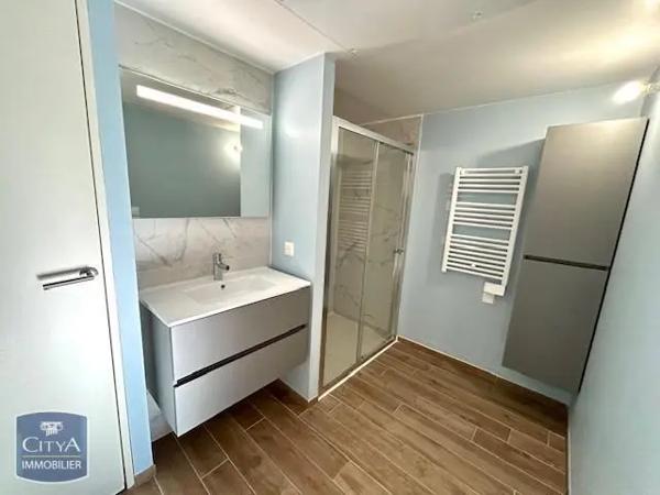 Appartement à louer 2 pièces 43.53m² Aix-en-Provence (13100)
