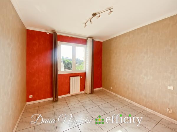 Maison 6 pièces - 109 m²