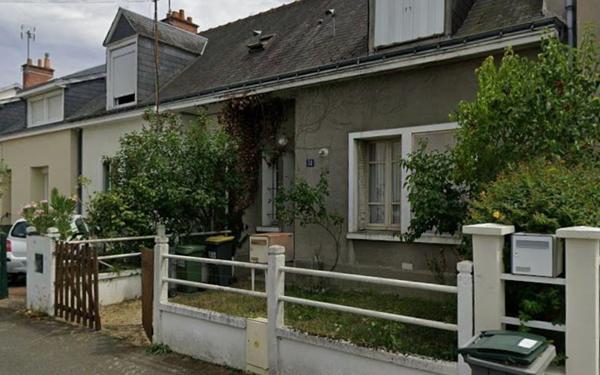 Maison à vendre    2 pièces • 65 m2 Saint-Pierre-des-Corps