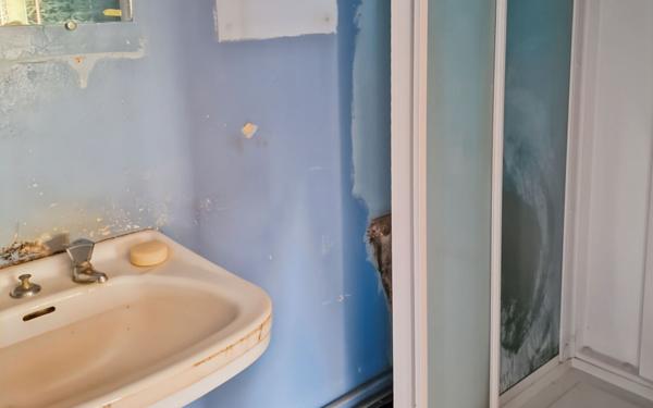 Maison à vendre    2 pièces • 65 m2 Saint-Pierre-des-Corps