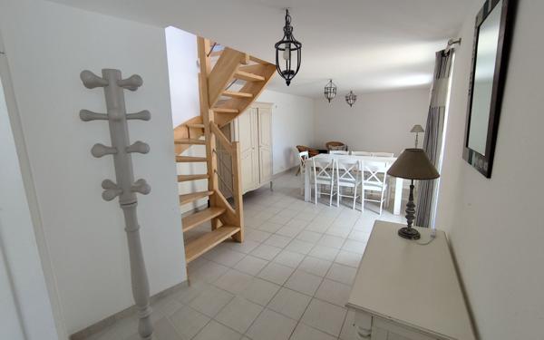 Maison à louer    1 pièce • 46,80 m2 Roscoff