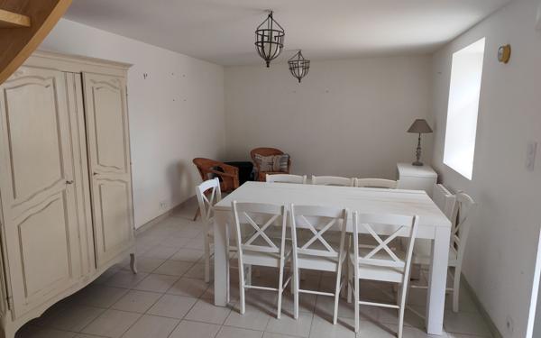 Maison à louer    1 pièce • 46,80 m2 Roscoff