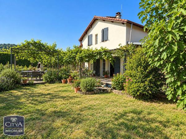 Maison à vendre 5 pièces 133m² Saint-Marcellin (38160)