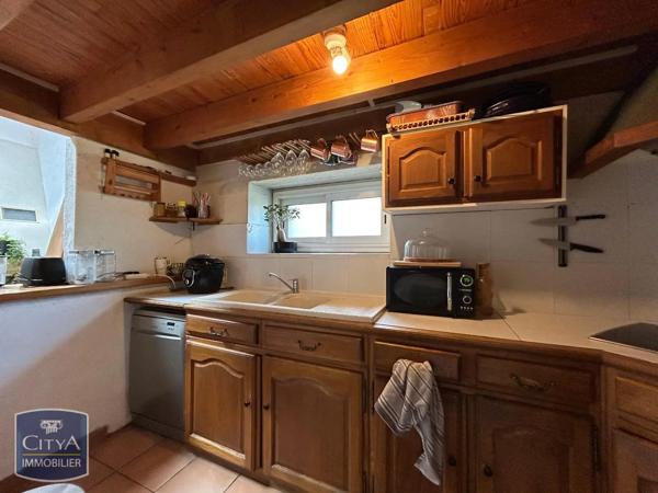Maison à louer 5 pièces 170.03m² Volvic (63530)