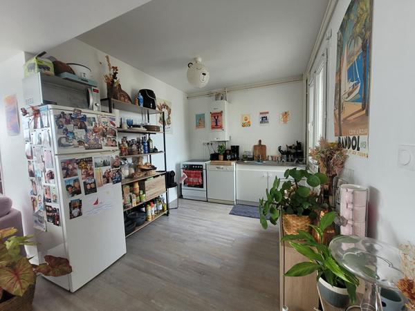 Appartement à louer 575 € CC Granville 2 p 55 m² DPE E