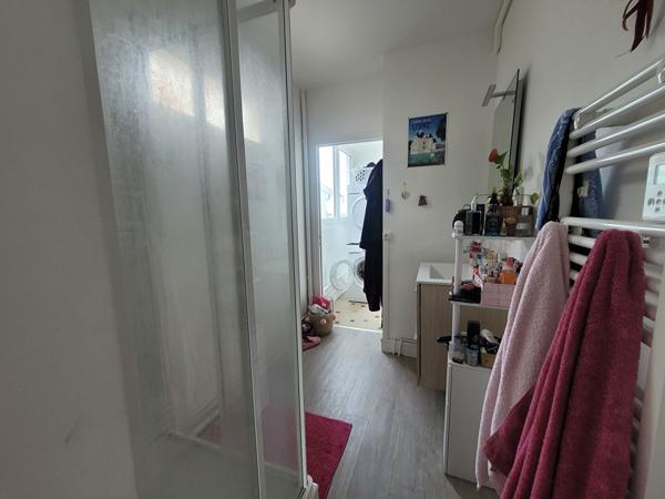 Appartement à louer 575 € CC Granville 2 p 55 m² DPE E