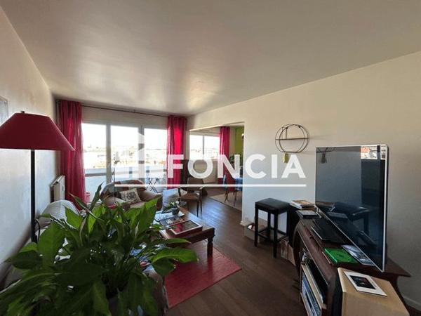 Location Appartement 4 pièces 86.26 m² - 17 AVENUE GAMBETTA Roanne 42300