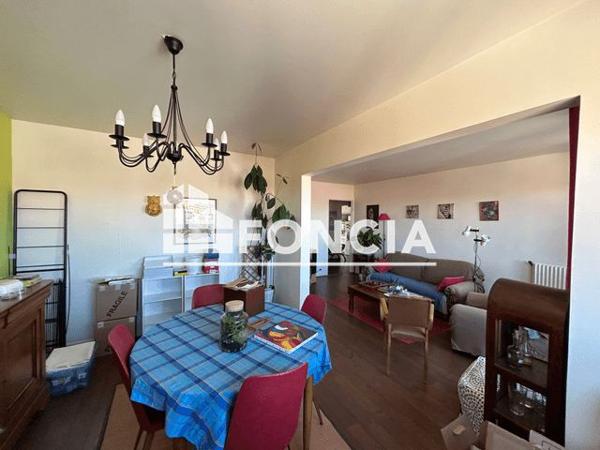 Location Appartement 4 pièces 86.26 m² - 17 AVENUE GAMBETTA Roanne 42300