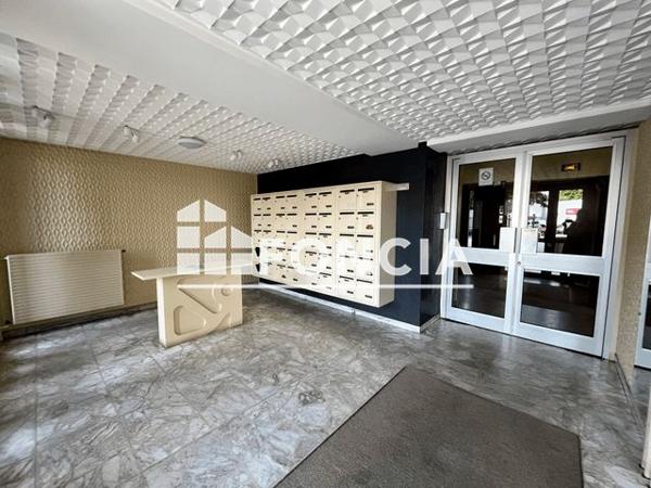 Location Appartement 4 pièces 86.26 m² - 17 AVENUE GAMBETTA Roanne 42300