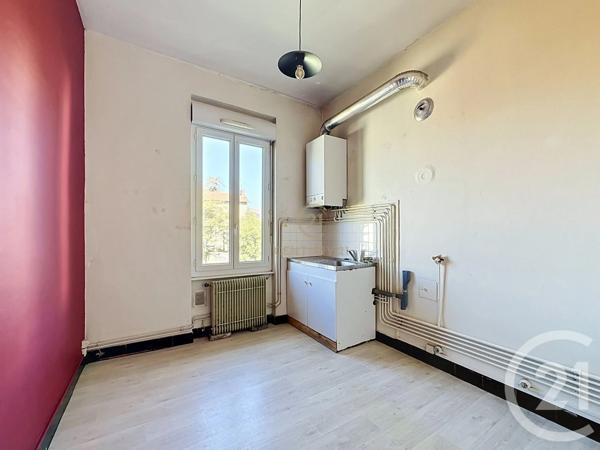 Maison à vendre  5 pièces - 111,38 m 2   LYON  - 69008