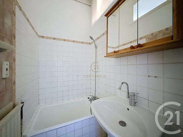 Maison à vendre  5 pièces - 111,38 m 2   LYON  - 69008