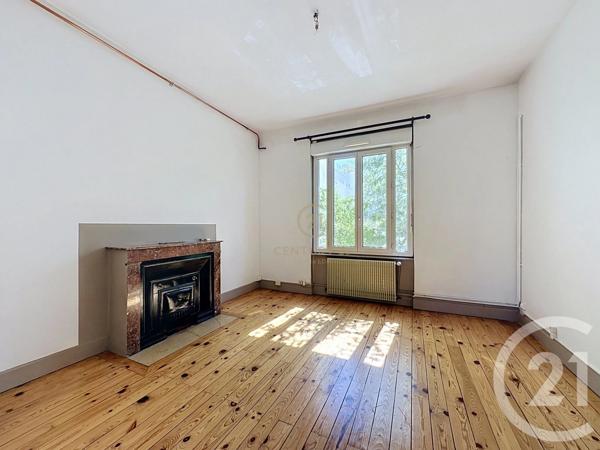 Maison à vendre  5 pièces - 111,38 m 2   LYON  - 69008