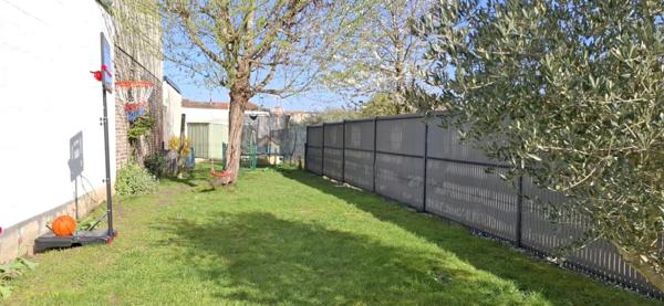 A VENDRE Maison Coup de Coeur, 7 Pièces avec Garage et Jardin - SAINT QUENTIN (02) Quartier Remicourt