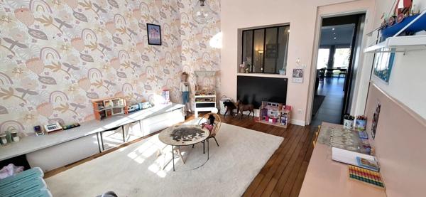 A VENDRE Maison Coup de Coeur, 7 Pièces avec Garage et Jardin - SAINT QUENTIN (02) Quartier Remicourt