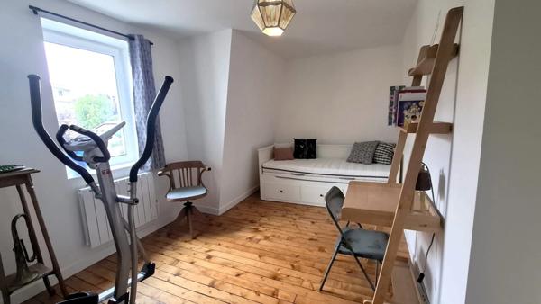 A VENDRE Maison Coup de Coeur, 7 Pièces avec Garage et Jardin - SAINT QUENTIN (02) Quartier Remicourt
